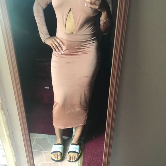 Fashion Nova - Don't Hold it Against Me Dress - Picture 2 of 10